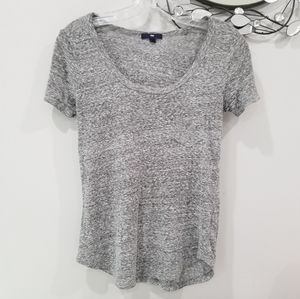 GAP Scoop neck heathered shirt.        4